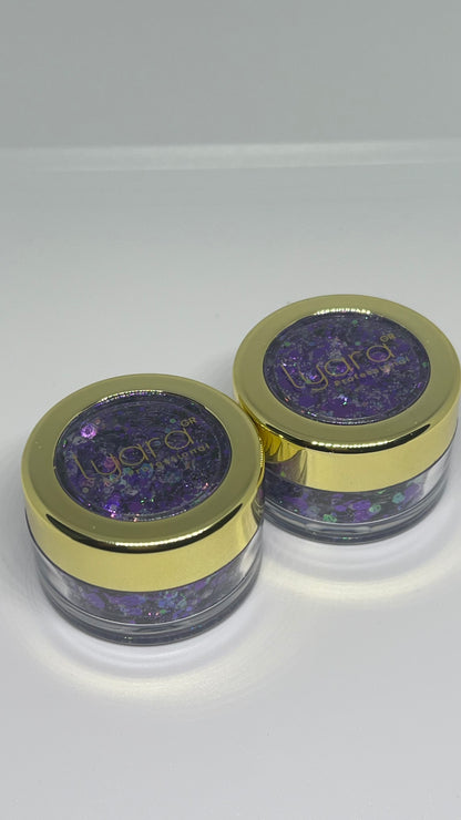 Application de paillettes Lyara sur gel UV