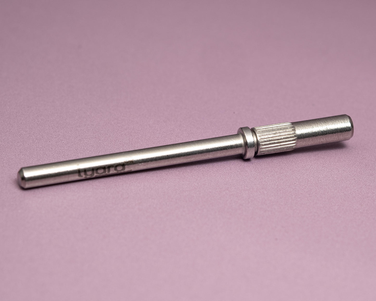 Accessoire de manucure pour détails et finitions