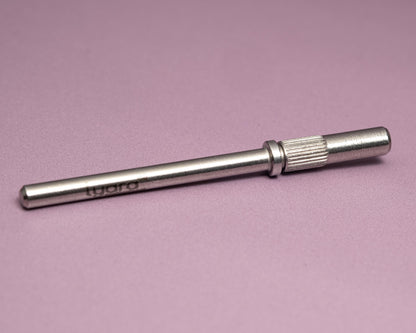 Accessoire de manucure pour détails et finitions