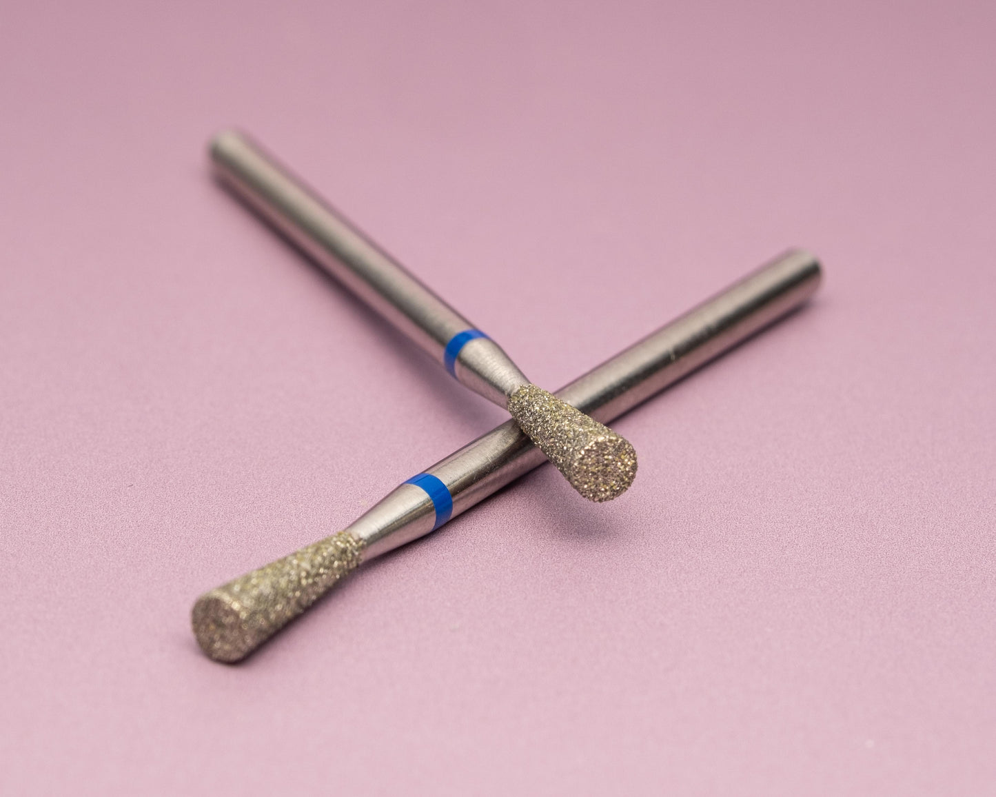 Outil manucure pour zones sensibles