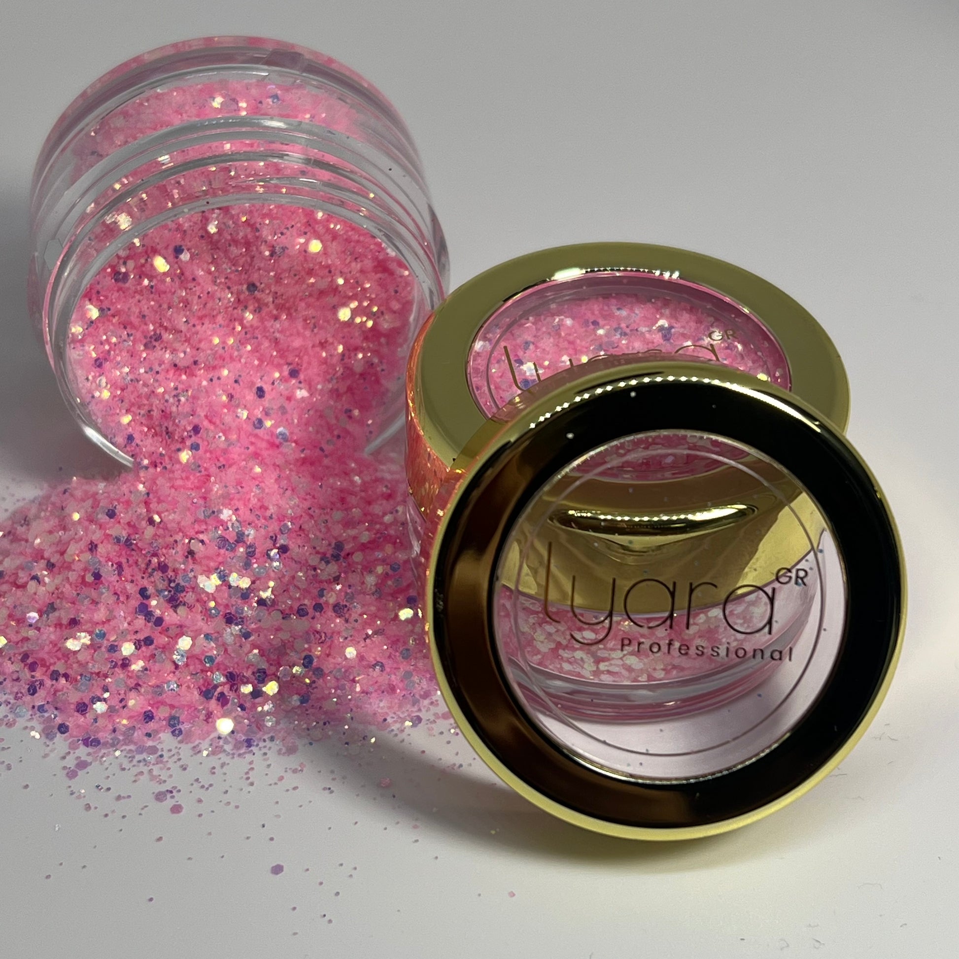 Nail Art romantique avec paillettes rose clair