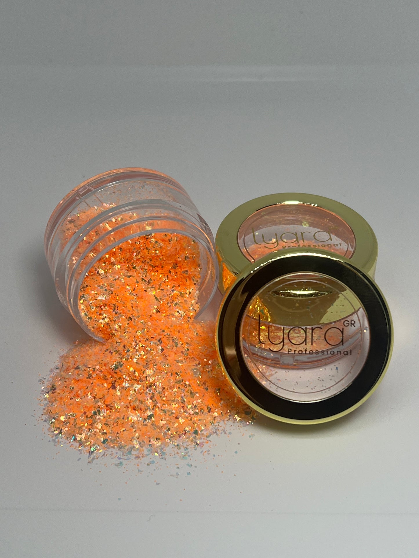 Application créative de paillettes orange