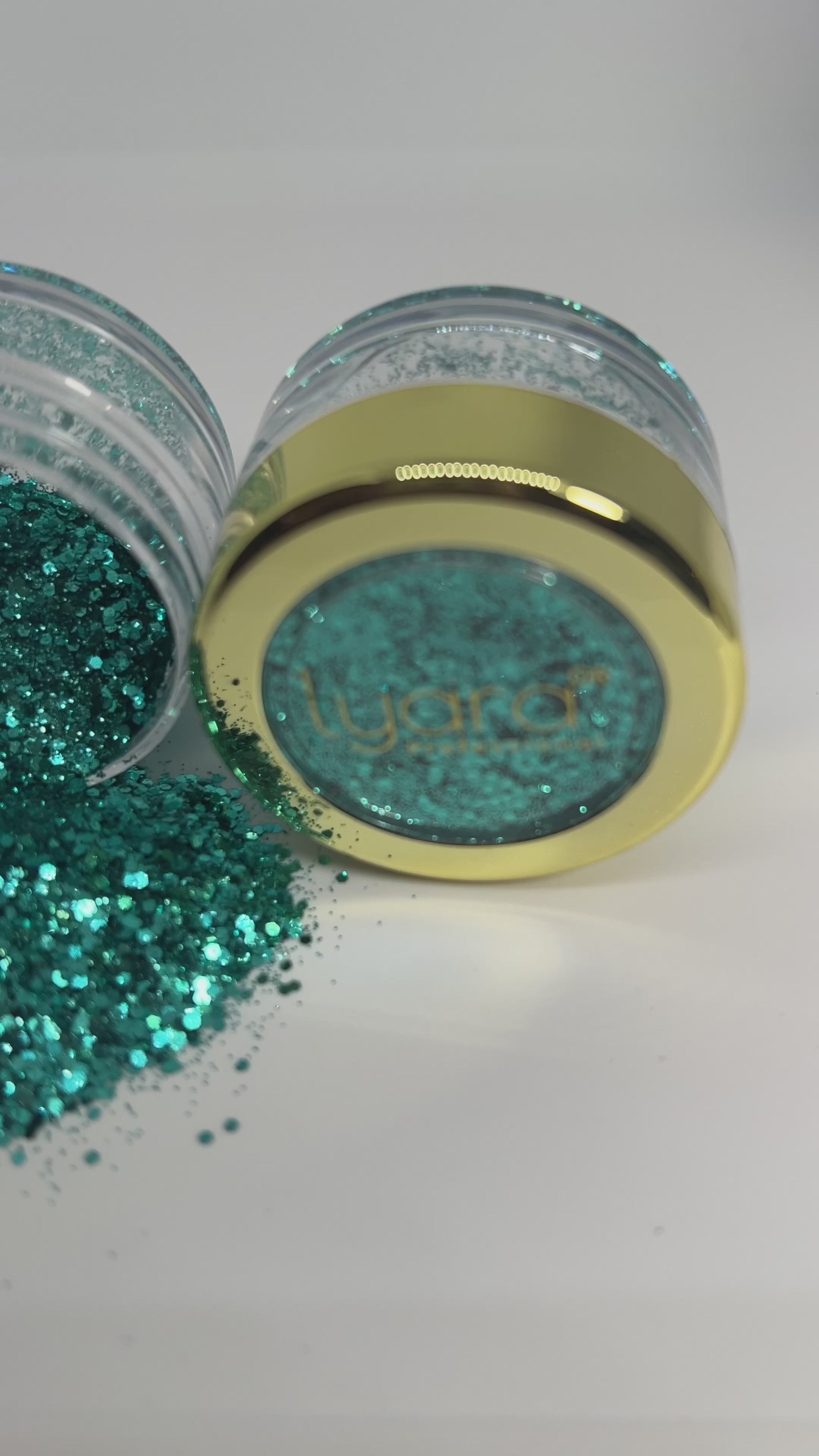 Pó de glitter turquesa para unhas artísticas

