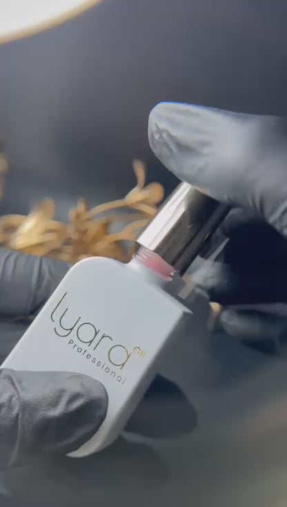 Flacon de Rubber Base Nude 15ml – Base UV autonivelante pour ongles – Lyarà Professional