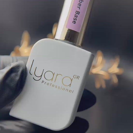 Produit professionnel pour stylistes ongulaires – Rubber Base rose dorée autonivelante – Lyarà